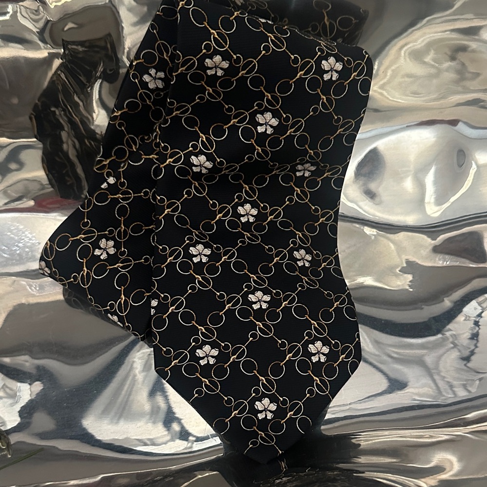 NINA RICCI NECKTIE